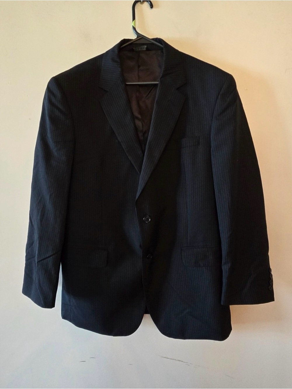 JoS A Bank Blazer Sport Coat Mens 42R Black Striped Wool Two Button Jacket